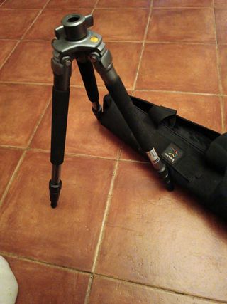 Trípode Giottos - MT 9241