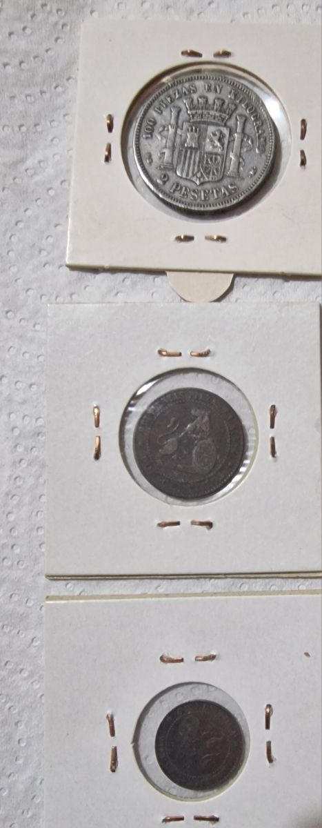 Lote tres monedas antiguas, gobierno provisional