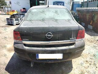 SOLO DESPIECE OPEL ASTRA H CLASSIC Sedán (A04) 1.7