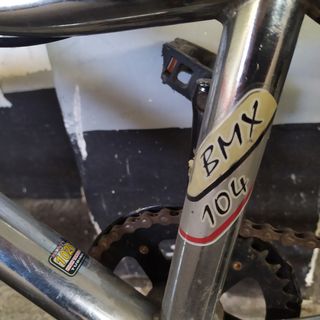 BMX 104 bicicleta MONTY