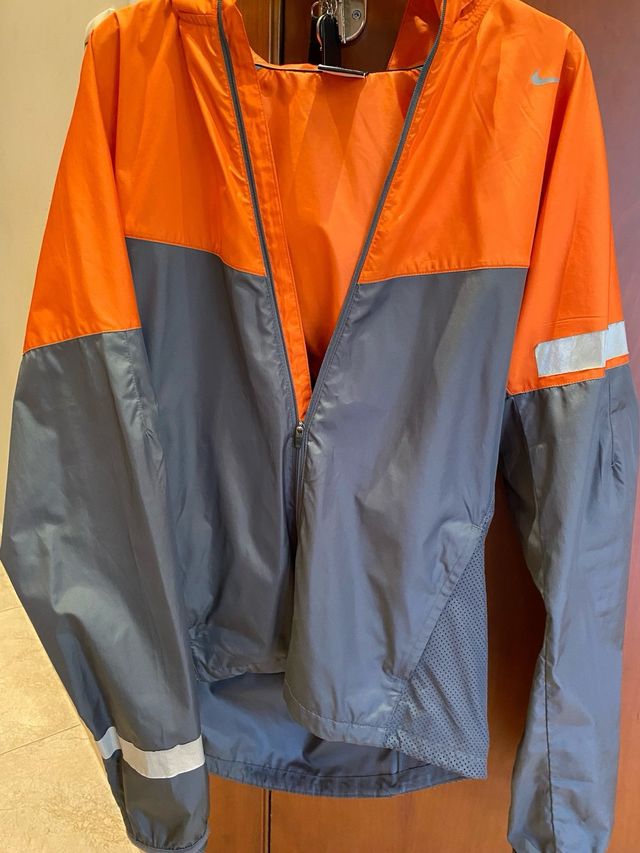 Nike chaqueta cortavientos