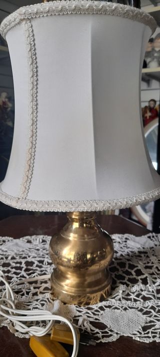 Lampada appoggio vintage in ottone