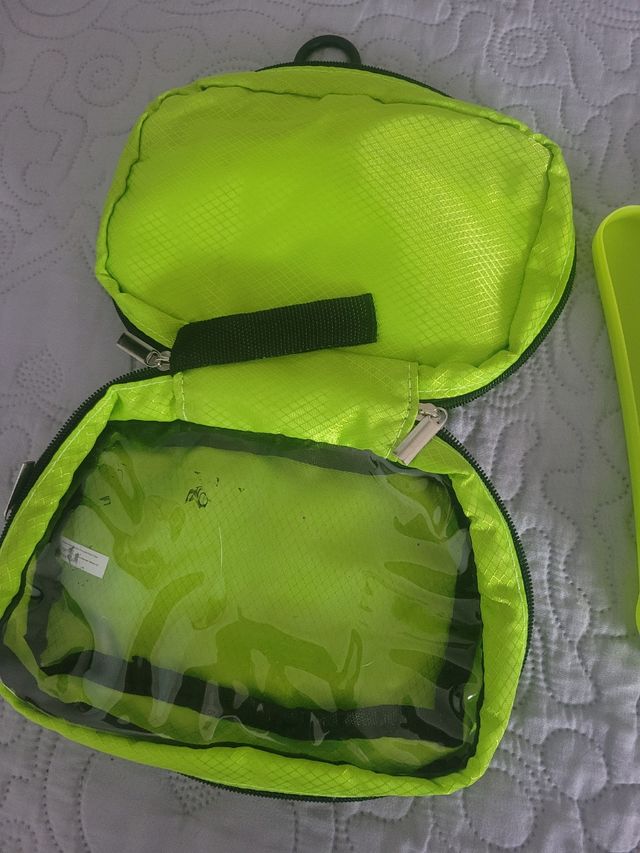 Beauty viaggio con gancio da appendere