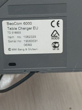 TELEFONO INALAMBRICO BANG OLUFSEN.