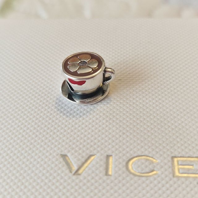 Charm plata taza de cafe