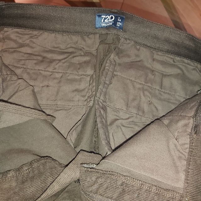 Pantaloni in velluto marrone