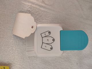 Perforatrice etichetta