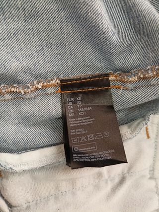 Cazadora vaquera con capucha de H&M