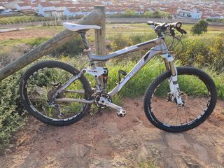 Bicicleta trex doble suspension