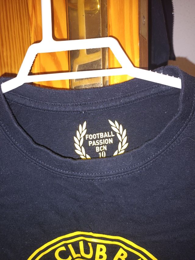 Camiseta niñ@ talla 10,escudo antiguo