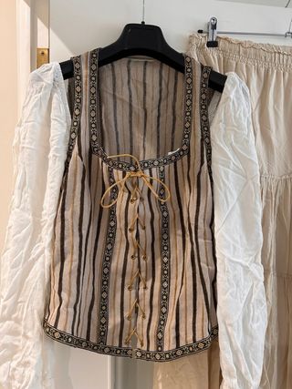 Conjunto para fiesta medieval