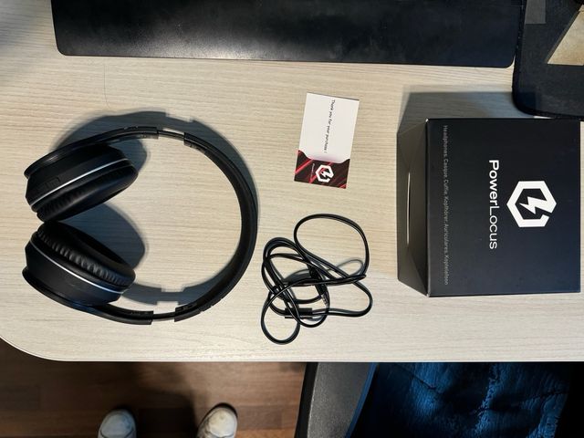 Cuffie bluetooth e con cavo