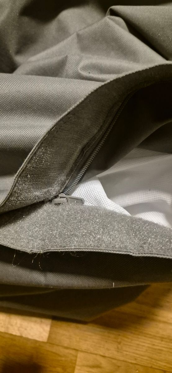 Puff interior exterior