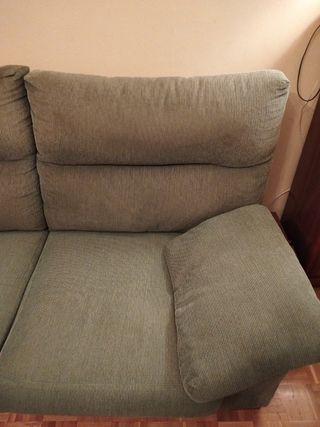 Sofa 3 plazas y 2 butacas
