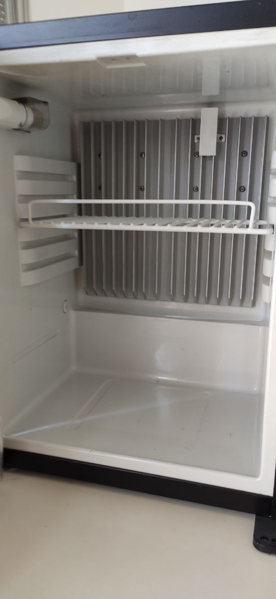 Nevera mini bar,,, averia