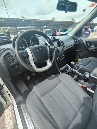 Mahindra XUV 500 2017