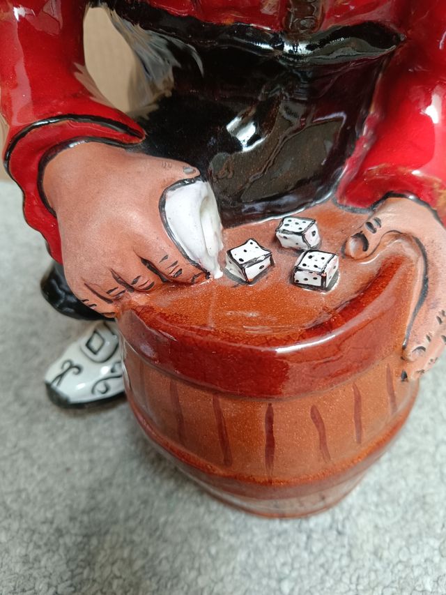 Figura cerámica muy antigua M.L. Campoy