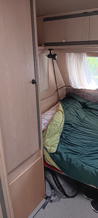 Caravana dethleffs -750kgr