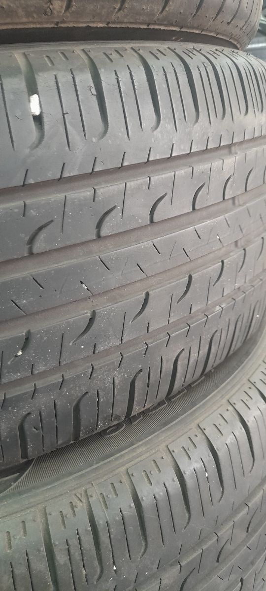 225 55 19 35 por rueda