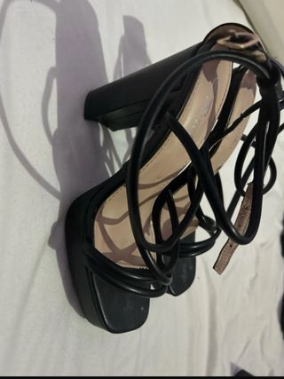 Tacones negros 