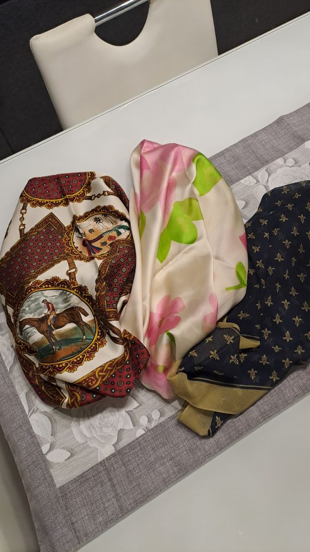 3 foulard