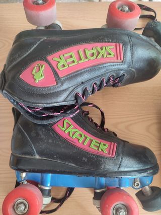Patines cuatro ruedas hockey roller derby