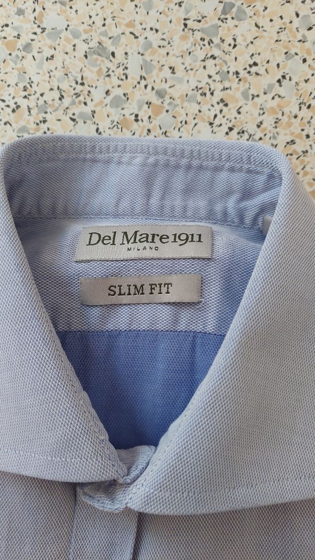Camicia azzurra uomo