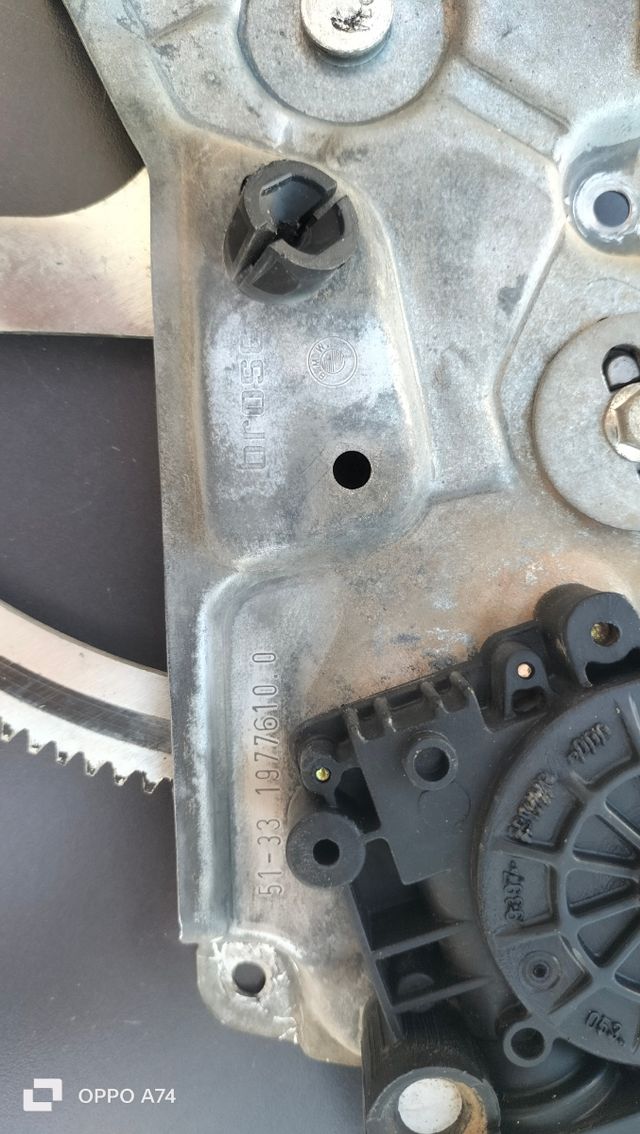 Elevalunas delantero derecho e36 berlina