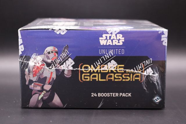 SWU Shadows en el Galaxy Booster Box (italiano)