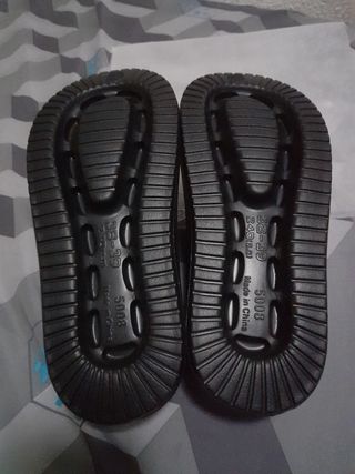 Chanclas con tacón  de cuñas