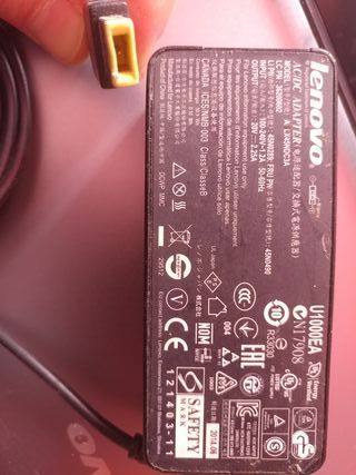 Lenovo Ideapad U330 touch 13" core i5 piezas leer
