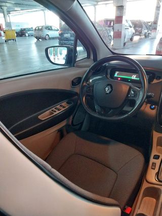 Renault ZOE 2014