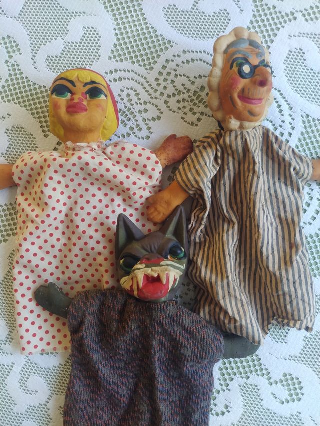 Marionetas antiguas caperucita