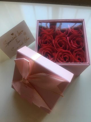 Joyero caja de regalo rosas rojas