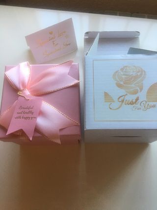Joyero caja de regalo rosas rojas