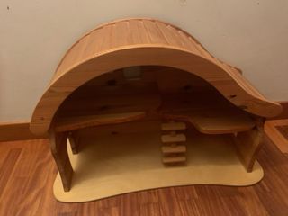 Casa muñecas madera