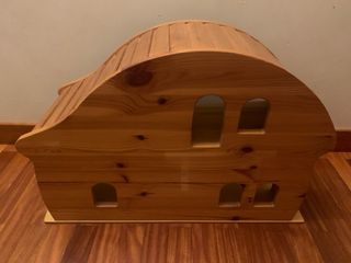 Casa muñecas madera