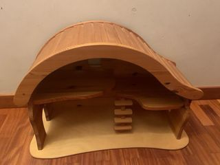 Casa muñecas madera