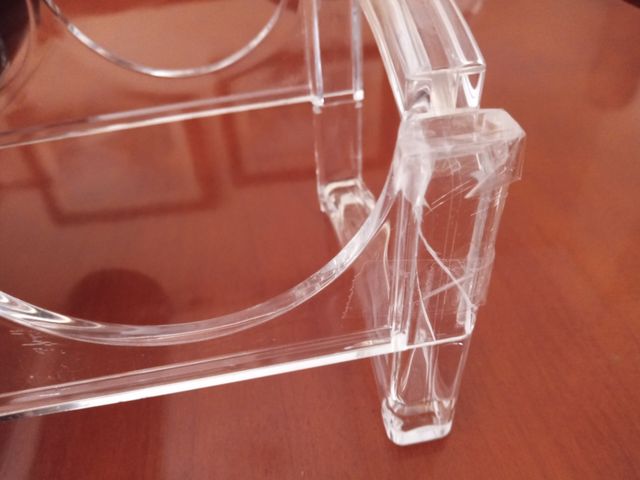 Botellero de metacrilato