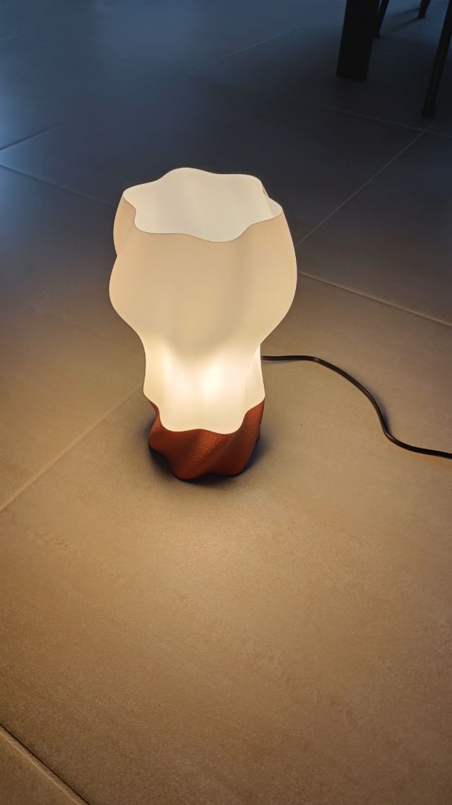 Lampada da tavolo design