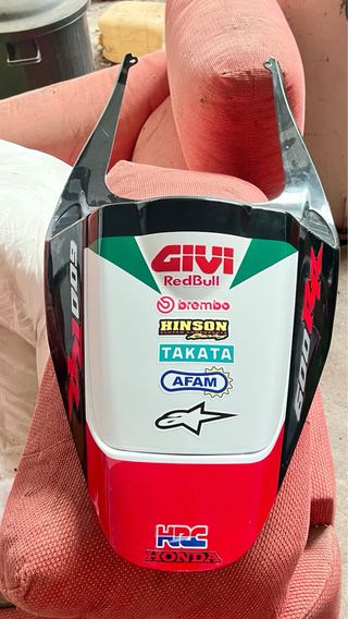 Colin carenado trasero cbr 600rr 05