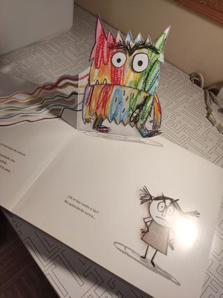 El Monstruo de colores. Anna Llenas. 