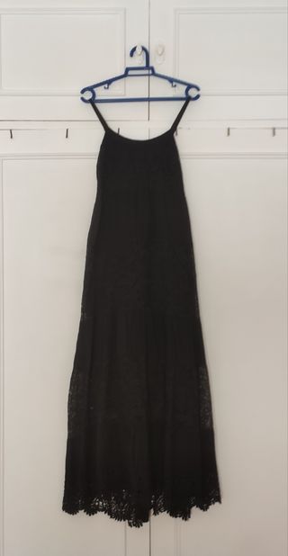 Vestido largo negro de Hug & Clau 