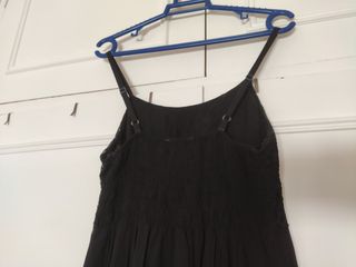 Vestido largo negro de Hug & Clau 