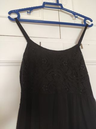 Vestido largo negro de Hug & Clau 
