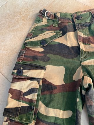 Pantalón cargo camuflaje