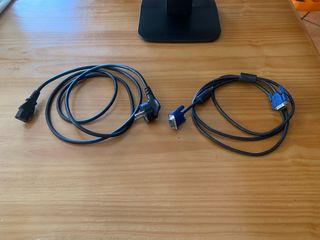 Monitor LG Flatron L192WS + Cabos