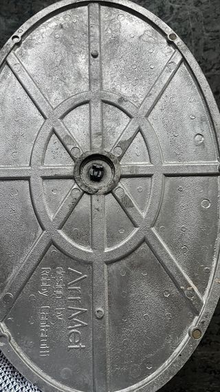 Taburete de bar Arrmet Tamago Robby Cantarutti