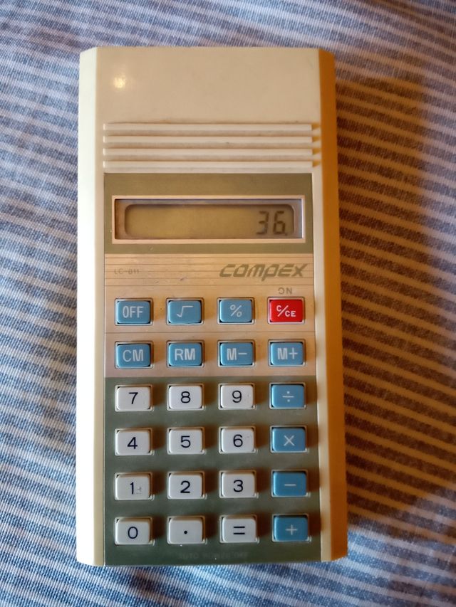 Calculadora de bolsillo COMPEX