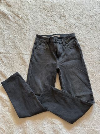 Pantalón Levi’s skinny gris XS
